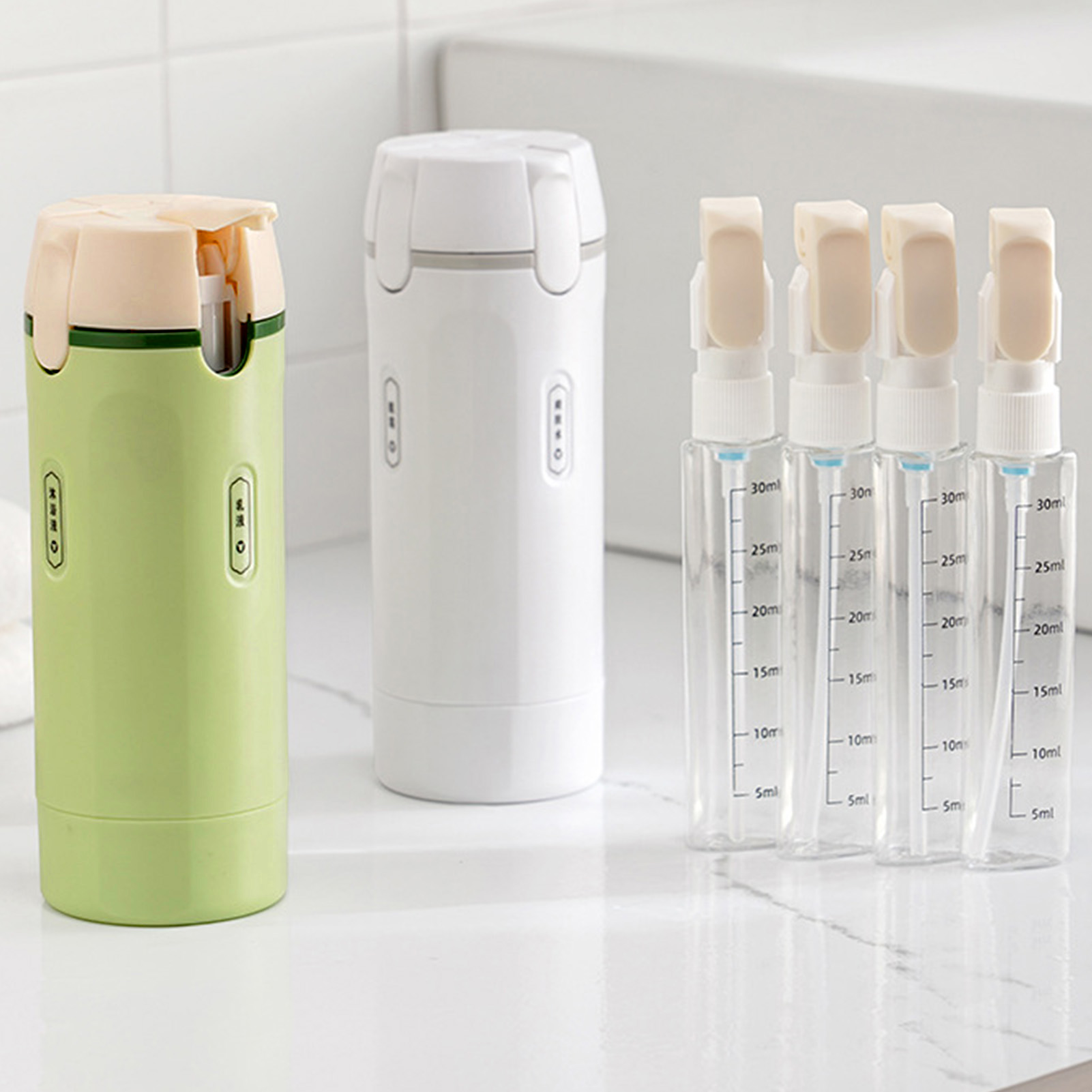 4-in-1 Travel Liquid Dispenser - Gel Refill Pack avis et prix