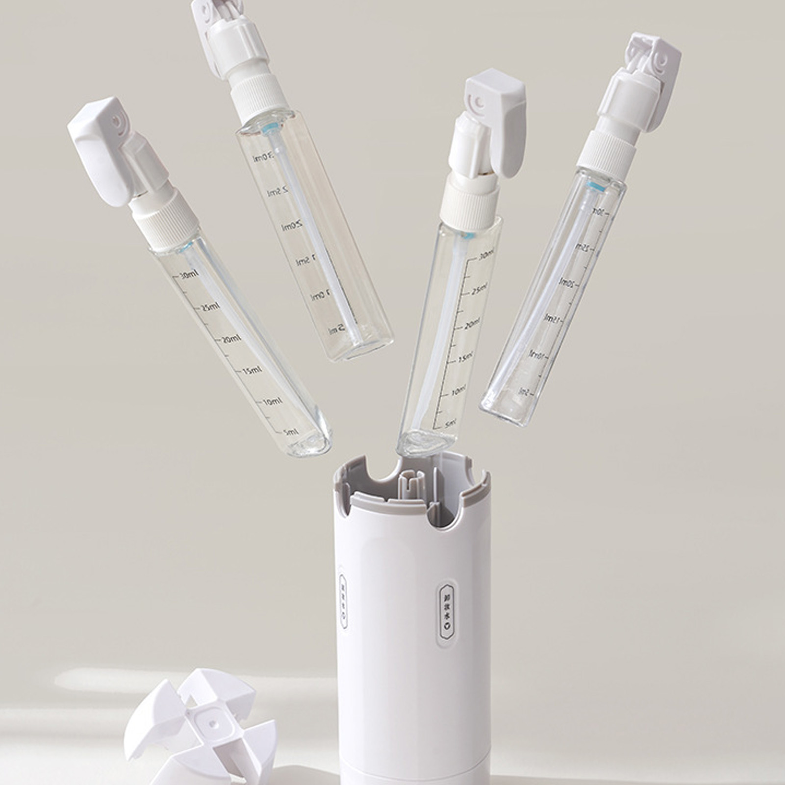 4-in-1 Travel Liquid Dispenser - Gel Refill Pack avis et prix
